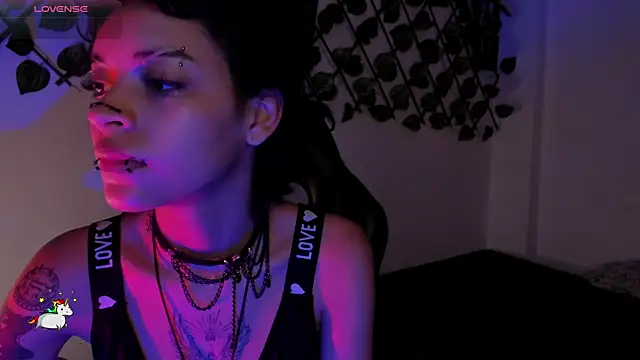 Snapshot of Anny_Kiitty chatting on 07-07-26, 09:24 Anny Kiitty online show from 07-07-26, 09:24