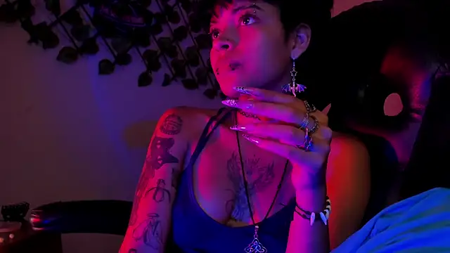 Snapshot of Anny_Kiitty chatting on 07-31-26, 06:57 Anny Kiitty online show from 07-31-26, 06:57