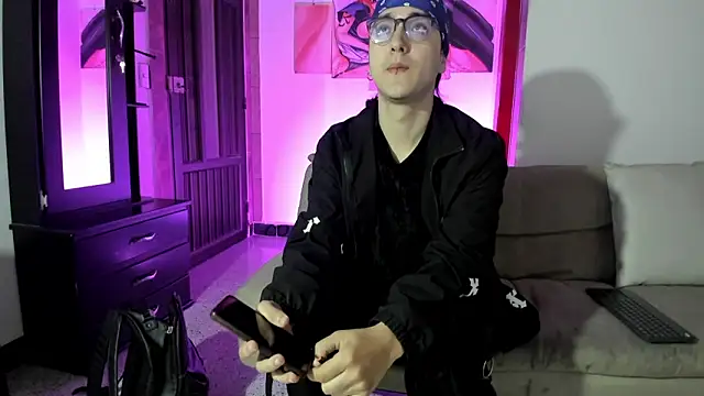 Amoneth Xx online show from 03-06-26, 12:23