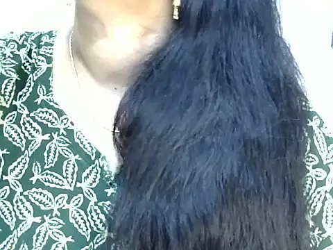 Snapshot of Muskan_Jha chatting on 05-20-26, 02:12 Muskan Jha online show from 05-20-26, 02:12