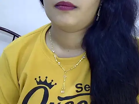 Snapshot of Muskan_Jha chatting on 05-25-26, 03:34 Muskan Jha online show from 05-25-26, 03:34