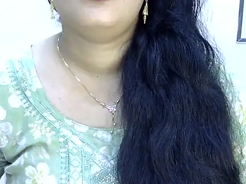 Snapshot of Muskan_Jha chatting on 05-29-26, 01:42 Muskan Jha online show from 05-29-26, 01:42
