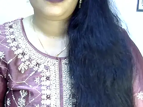 Snapshot of Muskan_Jha chatting on 05-31-26, 01:40 Muskan Jha online show from 05-31-26, 01:40