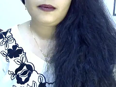Snapshot of Muskan_Jha chatting on 06-02-26, 01:51 Muskan Jha online show from 06-02-26, 01:51