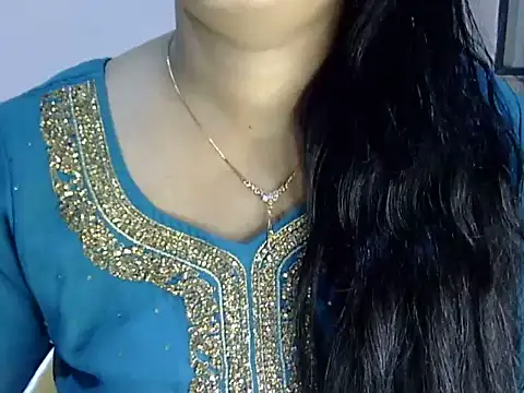 Snapshot of Muskan_Jha chatting on 06-07-26, 02:10 Muskan Jha online show from 06-07-26, 02:10