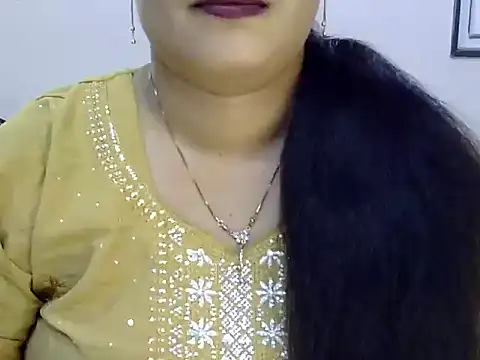 Snapshot of Muskan_Jha chatting on 06-22-26, 12:24 Muskan Jha online show from 06-22-26, 12:24