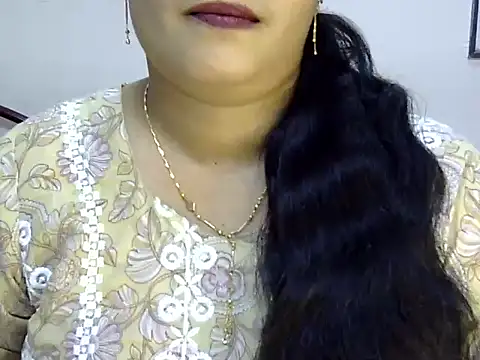 Snapshot of Muskan_Jha chatting on 07-06-26, 01:08 Muskan Jha online show from 07-06-26, 01:08