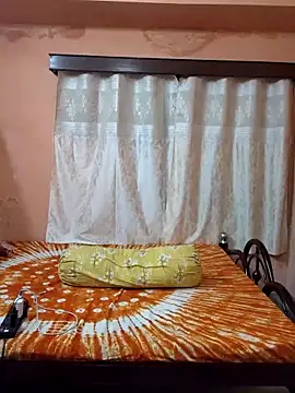 Snapshot of Cute-richa1 chatting on 02-24-26, 05:22 Cute-richa1 online show from 02-24-26, 05:22