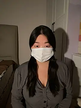 Snapshot of RR-38 chatting on 11-16-25, 10:54 RR-38 online show from 11-16-25, 10:54