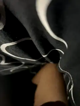 Snapshot of big_mandick3 chatting on 11-15-25, 11:32 big mandick3 online show from 11-15-25, 11:32