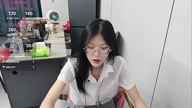 xlin-baby online show from 05-11-26, 02:23