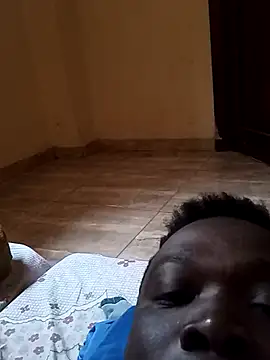 Snapshot of a_jose3 chatting on 11-24-25, 01:33 a jose3 online show from 11-24-25, 01:33