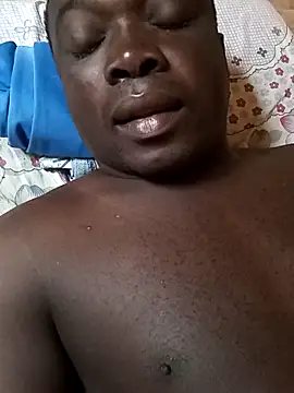 Snapshot of a_jose3 chatting on 11-26-25, 01:12 a jose3 online show from 11-26-25, 01:12