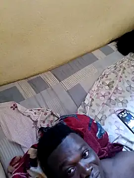 Snapshot of a_jose3 chatting on 12-14-25, 03:28 a jose3 online show from 12-14-25, 03:28