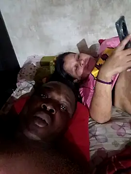 Snapshot of a_jose3 chatting on 02-11-26, 01:54 a jose3 online show from 02-11-26, 01:54