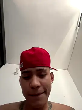 Scott hots69 online show from 11-17-25, 06:35