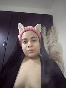 Monserrat J online show from 12-03-25, 07:05