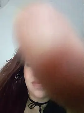 Snapshot of emy_ross_ chatting on 11-30-25, 10:14 emy ross online show from 11-30-25, 10:14