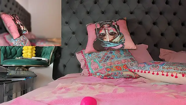 issabellaa04 online show from 06-11-26, 04:54