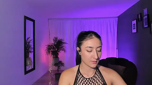Snapshot of -Kennya chatting on 07-09-26, 02:48 -Kennya online show from 07-09-26, 02:48