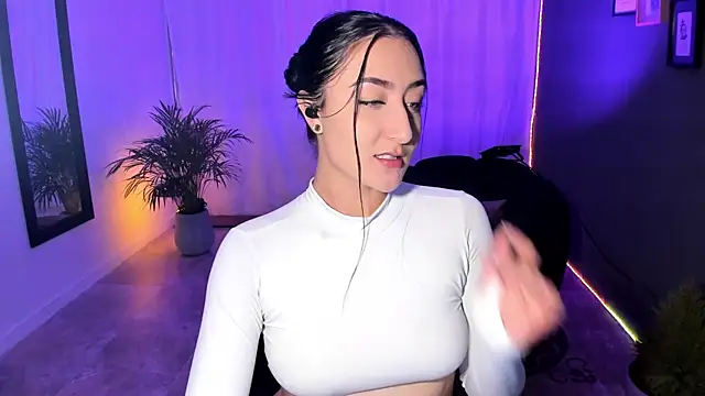 Snapshot of -Kennya chatting on 07-22-26, 04:26 -Kennya online show from 07-22-26, 04:26