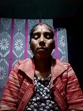 Snapshot of Xx_savita chatting on 12-13-25, 07:53 Xx savita online show from 12-13-25, 07:53