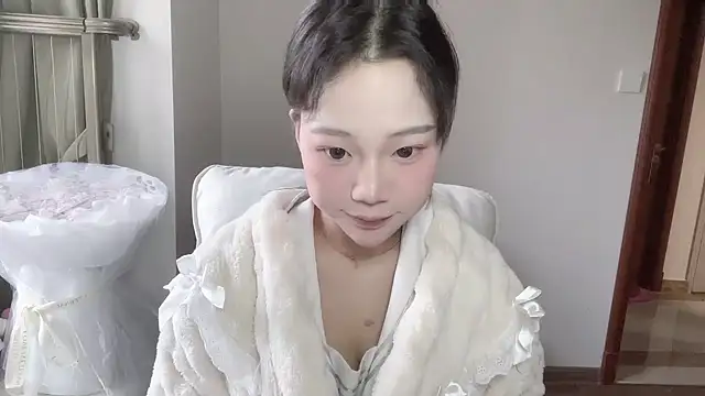 Snapshot of Sep-oo chatting on 11-23-25, 11:37 Sep-oo online show from 11-23-25, 11:37