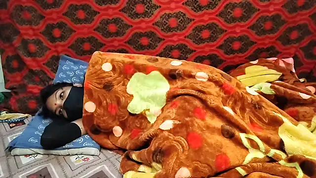 Real18sis sex sis online show from 12-04-25, 02:21