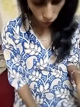 Snapshot of Rani_janam chatting on 05-07-26, 04:12 Rani janam online show from 05-07-26, 04:12