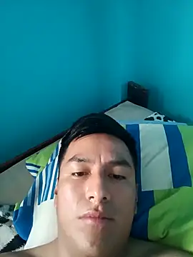 Snapshot of Enchulex919101 chatting on 11-16-25, 01:28 Enchulex919101 online show from 11-16-25, 01:28