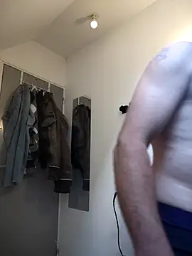 Rocolove1 online show from 04-15-26, 04:36