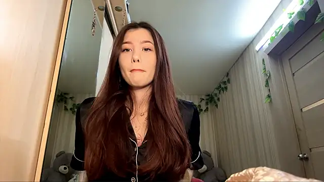 CutieSlim online show from 12-03-25, 10:02