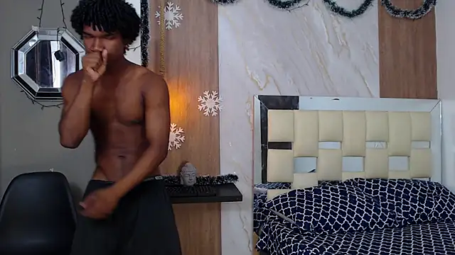Snapshot of negga_cum chatting on 01-15-26, 01:37 negga cum online show from 01-15-26, 01:37