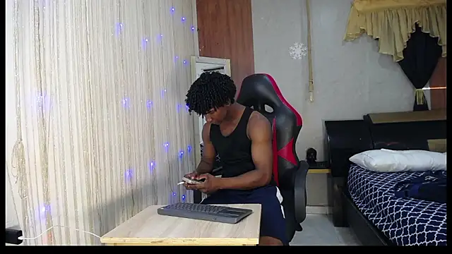 Snapshot of negga_cum chatting on 02-03-26, 02:00 negga cum online show from 02-03-26, 02:00