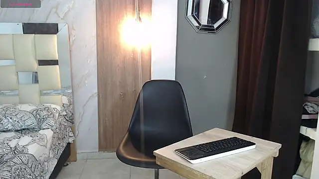 Snapshot of negga_cum chatting on 02-27-26, 10:37 negga cum online show from 02-27-26, 10:37
