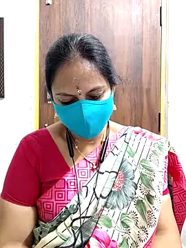 Queen-Neha online show from 03-10-26, 06:18