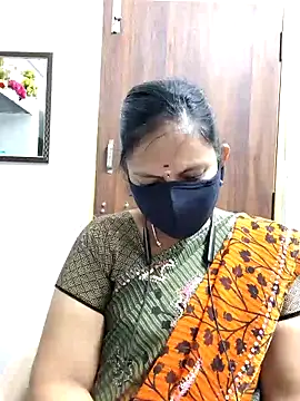 Queen-Neha online show from 04-18-26, 02:54