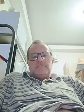 Snapshot of nard53 chatting on 05-21-26, 11:45 nard53 online show from 05-21-26, 11:45