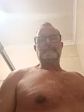 Snapshot of nard53 chatting on 06-11-26, 10:08 nard53 online show from 06-11-26, 10:08