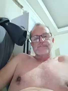 Snapshot of nard53 chatting on 07-13-26, 10:34 nard53 online show from 07-13-26, 10:34