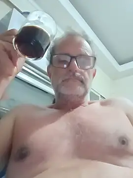 Snapshot of nard53 chatting on 07-31-26, 08:47 nard53 online show from 07-31-26, 08:47