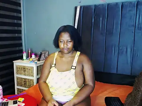 melanin lizzy online show from 11-17-25, 05:19