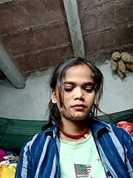 Snapshot of Xdriya chatting on 11-18-25, 01:22 Xdriya online show from 11-18-25, 01:22