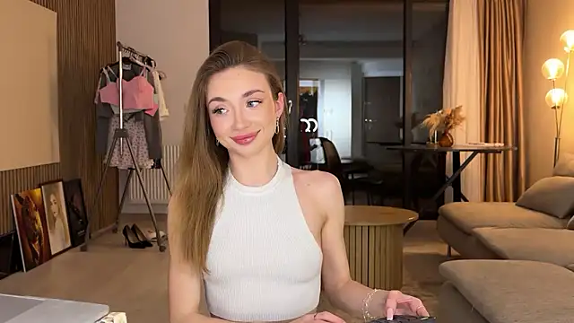 Jolienne online show from 03-20-26, 08:25