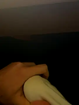 Vickmaple online show from 11-17-25, 06:57