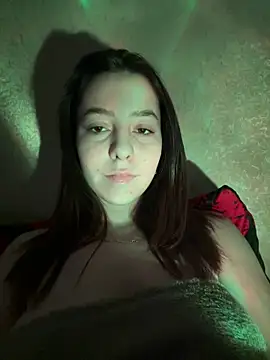 Anoraaa8A online show from 04-28-26, 07:19