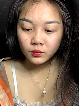 Snapshot of Baa-bee22 chatting on 11-26-25, 01:28 Baa-bee22 online show from 11-26-25, 01:28