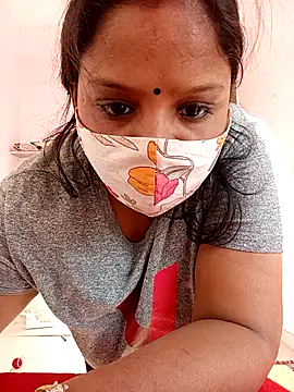 Snapshot of CUTE-LOVE-SWEETS chatting on 01-11-26, 04:17 CUTE-LOVE-SWEETS online show from 01-11-26, 04:17