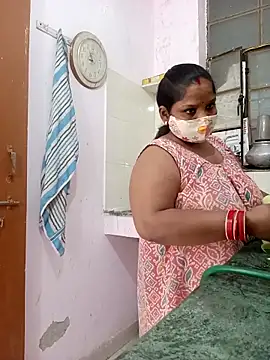 Snapshot of CUTE-LOVE-SWEETS chatting on 04-01-26, 03:20 CUTE-LOVE-SWEETS online show from 04-01-26, 03:20