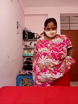 Snapshot of CUTE-LOVE-SWEETS chatting on 04-09-26, 04:01 CUTE-LOVE-SWEETS online show from 04-09-26, 04:01